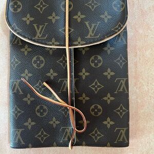 louis vuitton monogram jewelry roll